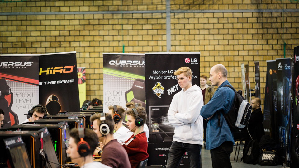 SUPER GAME E-sport