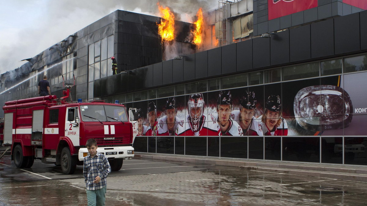 Pożar hali sportowej w Doniecku