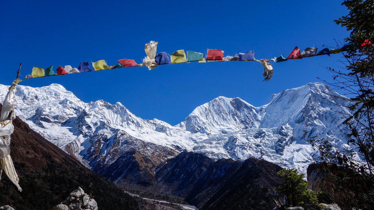 Manaslu, 8156 m. 35 lat temu ten szczyt zdobyli zimą Maciej Berbeka i Ryszard Gajewski.