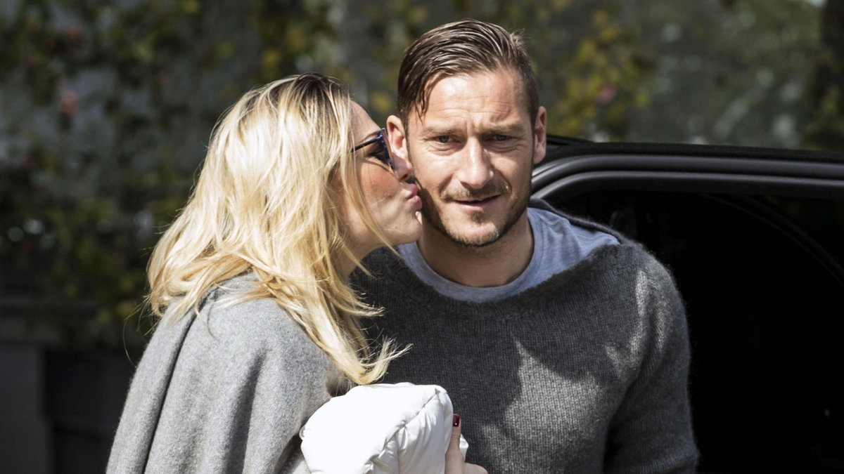 ITALY SOCCER TOTTI (Francesco Totti and Ilary Blasi)