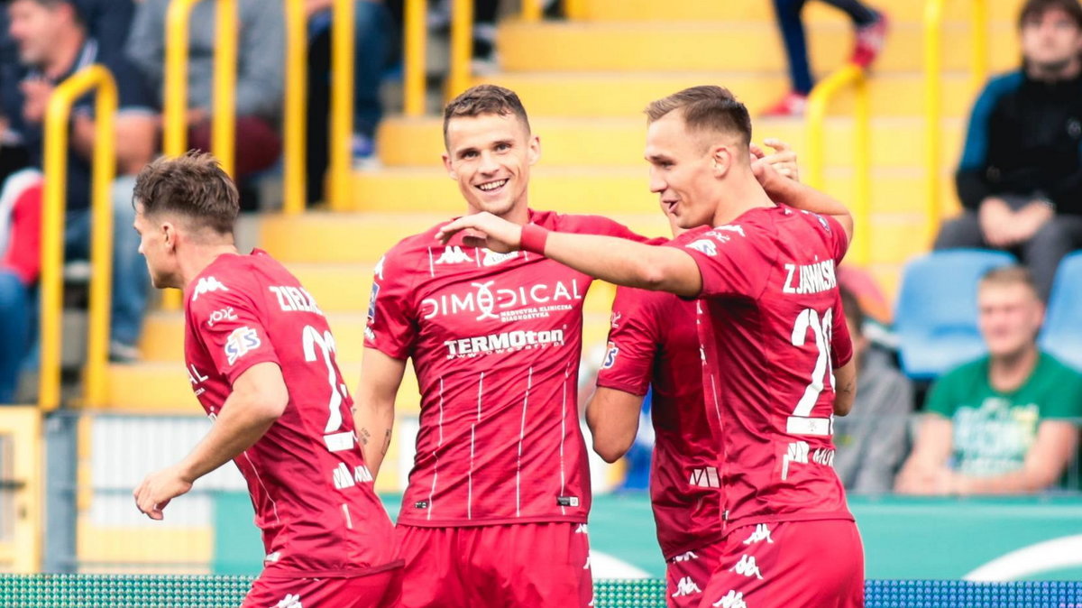 Piłkarze Widzewa pewnie pokonali Stal Mielec