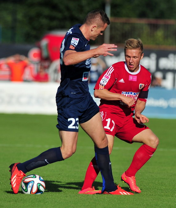 PIŁKARSKA EKSTRAKLASA POGOŃ KONTRA PIAST  (Mateusz Matras Tomasz Podgórski )