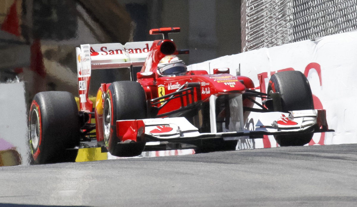 Fernando Alonso na torze w Monte Carlo