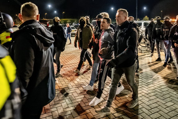 Sceny po meczu AZ Alkmaar — Legia Warszawa