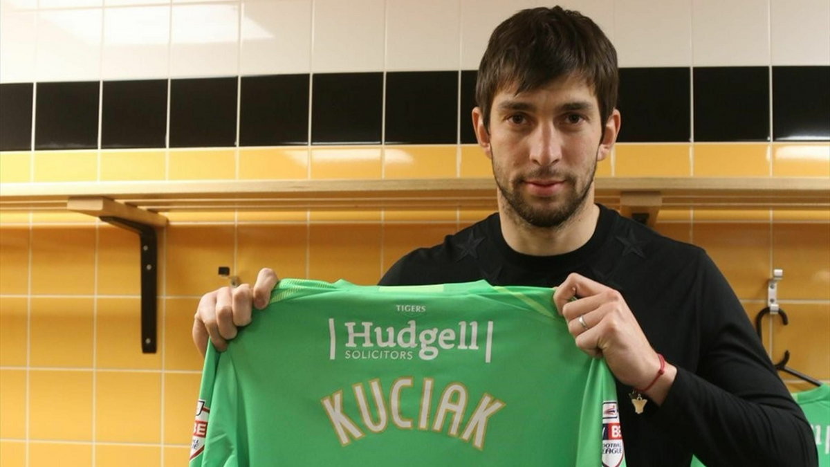 Dusan Kuciak coraz dalej od debiutu w Premier League