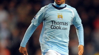 FBL-ENG-PR-MANCITY-ROBINHO