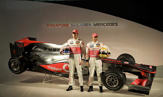 2010-01-29T113529Z_01_KFD13_RTRIDSP_3_MOTOR-RACING-MCLAREN.jpg