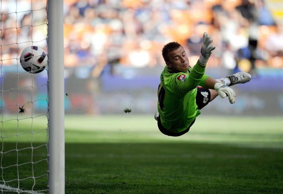 12. Artur Boruc