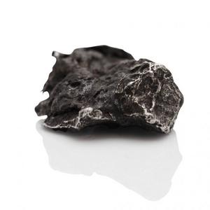 Sikhote-Alin - 160 zł, 1-2 cm, pochodzi z Rosji z 1947 roku - największy kawałek ważył 1745 kg co sprawia, że był to największy dobrze udokumentowany meteoryt. 