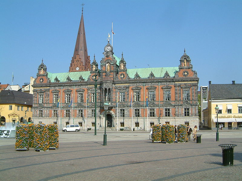 800px-Malmo-city_hall.jpg