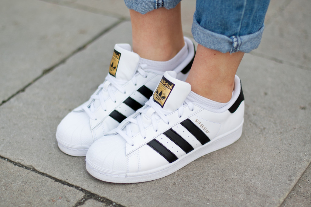 adidas Superstar