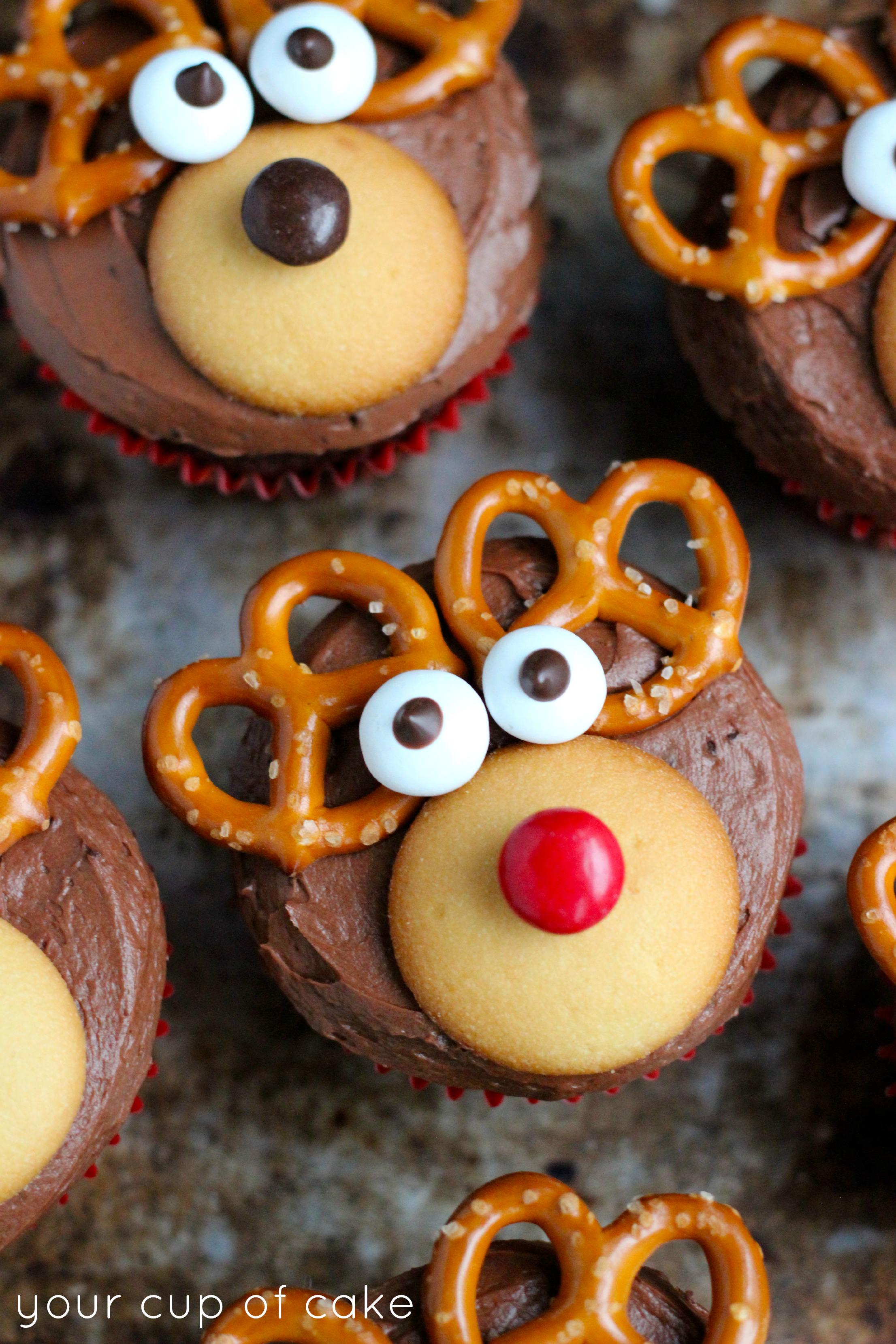 how-to-make-reindeer-cupcake.jpg