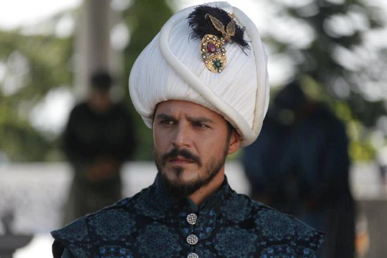 Księcia Mustafę(jako sułtana) - Bayezida i Cihangira,Fatme,Mahidevran i Mihrunnise. 