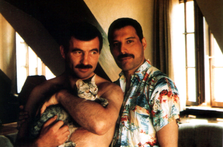 freddie-mercury-and-jim-hutton-1.jpg?w=906