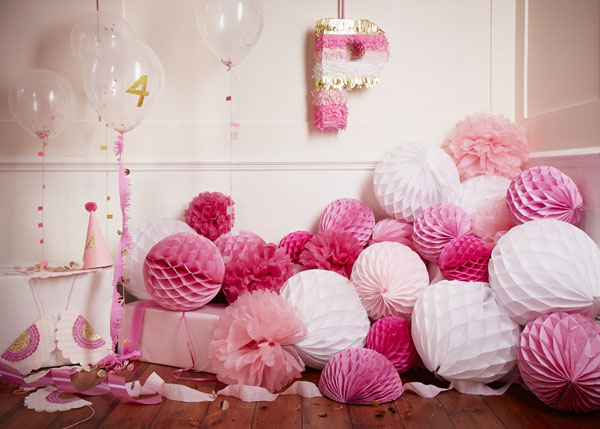 papermash-pink-party-scene.jpg