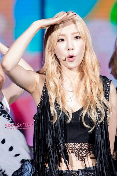 Kim Taeyeon (Girls Generation)