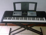 Keyboard  YAMAHA YPT-230