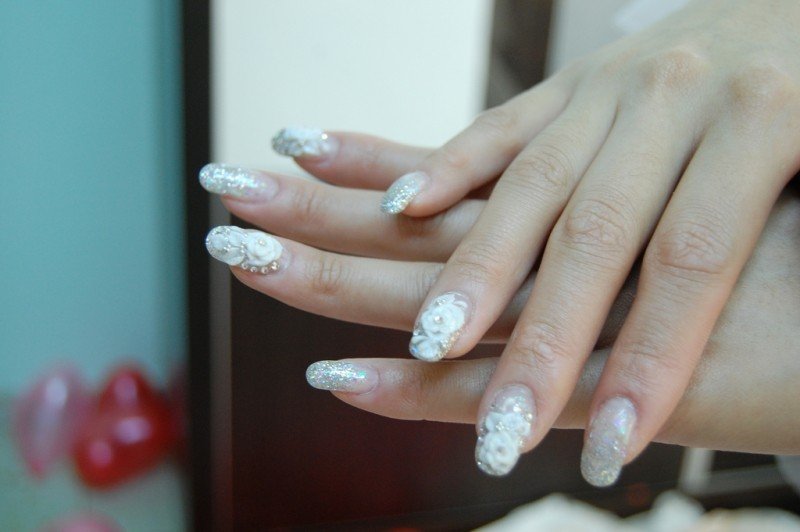 manicure-1.jpg