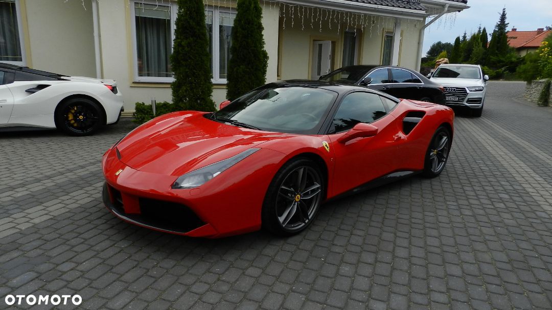 Ferrari 488