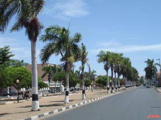 04Namibe-Mocamedes+2006+fev+cidade+++_09_03_2006.jpg