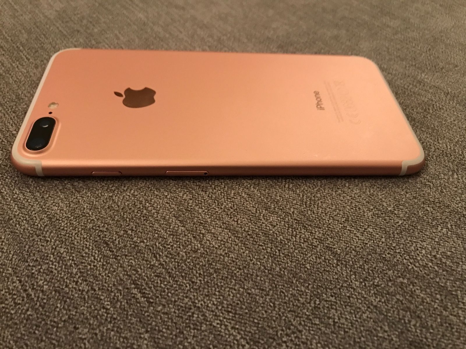 Czy to jest oryginał iPhone'a 7 plus? Zapytaj.onet.pl Czy to jest oryginał iPhone'a 7 plus? Zapytaj.onet.pl