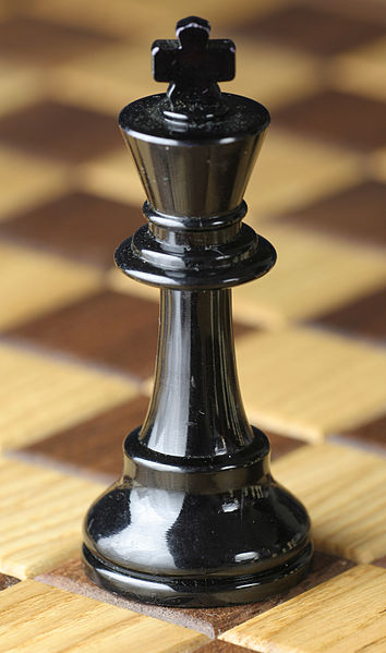 354px-Chess_piece_-_Black_king.JPG