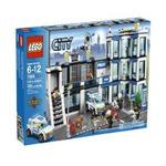 LEGO City 7498 Police Station - 783 elementy