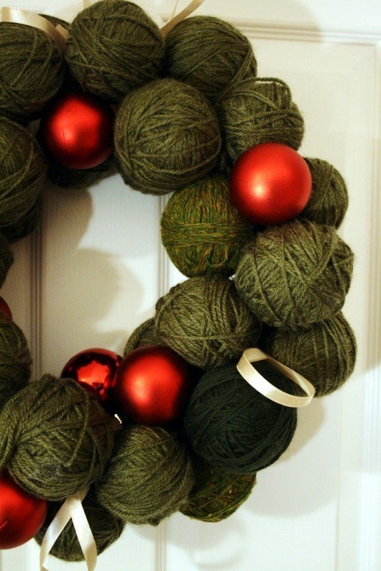 homemade-christmas-wreath.jpg