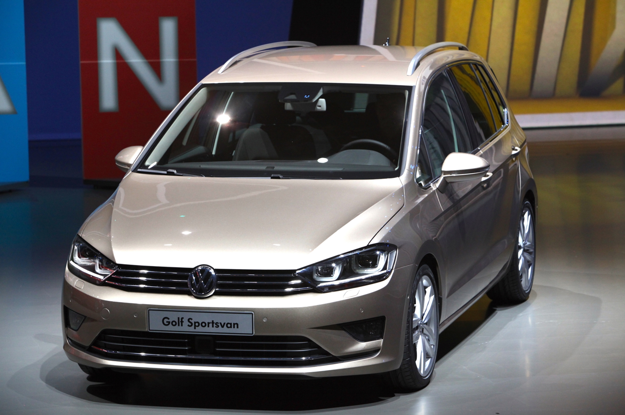 Volkswagen Golf Sportsvan (COMFORTLINE + NAVI)