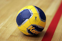 220px-Handball_the_ball.jpg