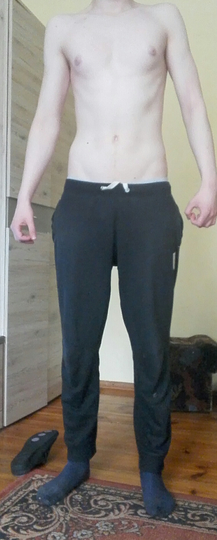 Ta 190 cm 75-80 kg 