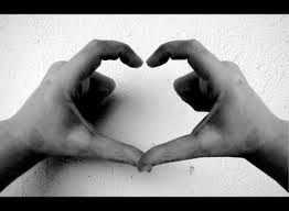 Jak zrobić serce z rąk/palców - Zapytaj.onet.pl