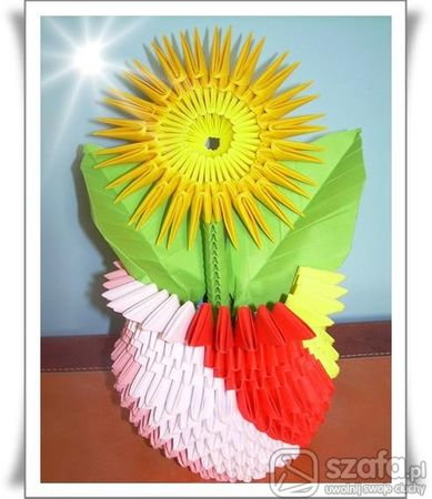 Czy wiecia jak złożyc taki wazon z kwiatem z origami modułowego ? -  Zapytaj.onet.pl -