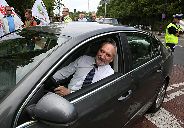 Anotni Macierewicz