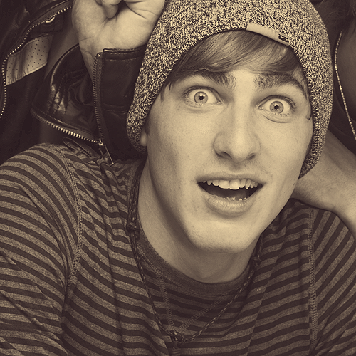 We ♥ Kendall Schmidt<3