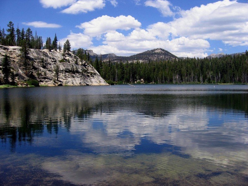 sotcher-lake-sky-sierra-nevada-mountains.jpg