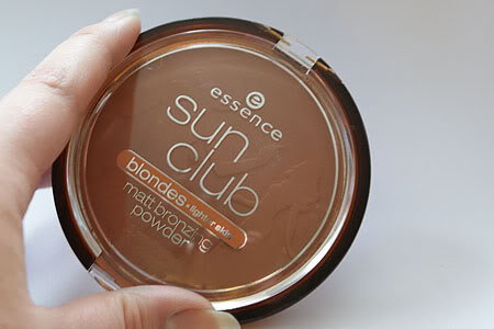 bronzer essence