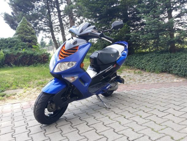 Aprilia sr 50 Factory na gazniku za 3300